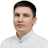 Врач Абдрахманов Айрат Камилевич