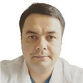 Врач Абдуллин Алмаз Альбертович