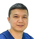 Врач Ахматхожаев Алишер Адылович