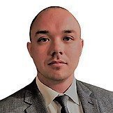 Врач Амерханов Эдуард Наилевич