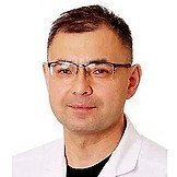 Врач Бикмухаметов Айрат Фидаилевич