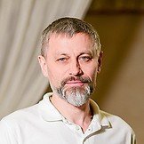Врач Cалихзянов Дамир Вагизович 