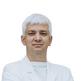 Врач Чекаев Руслан Гилязович