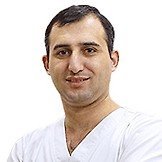 Врач Дагамин Адель Набиливич