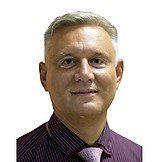 Врач Даньшин Валерий Германович