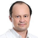 Врач Фазылзянов Айрат Мансурович