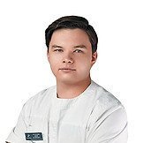Врач Гатауллин Ильяс Назифович