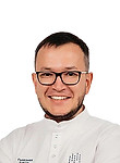 Врач Гилязиев Анвар Марселевич
