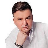Врач Глушко Алик Николаевич