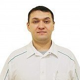 Врач Карамов Данис Данилович