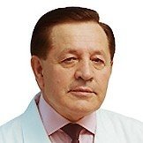 Врач Хабиров Фарит Ахатович