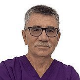 Врач Хадеев Илхам Мисбахович