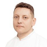 Врач Хотян Андрей Ростиславович