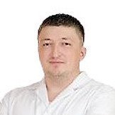 Врач Хутиев Геннадий Геннадьевич