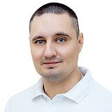 Врач Хузеев Ленар Миннахметович