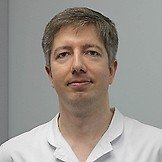 Врач Мангушев Артур Русланович