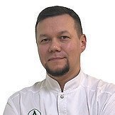 Врач Мингазов Ильдар Альбертович