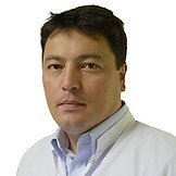 Врач Рогин Олег Валенориевич
