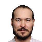 Врач Рыскужин Ильдар Мансурович