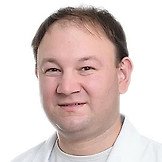 Врач Салахов Рашит Рафикович