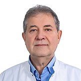 Врач Сатаров Олег Гаптляхатович