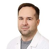 Врач Савельев Станислав Евгеньевич