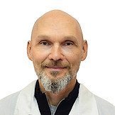 Врач Шуваров Юрий Петрович