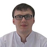 Врач Тихонов Владислав Васильевич