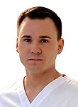 Врач Валиуллин Ильнар Илдарович