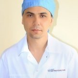 Врач Зайнуллин Айдар Тагирович