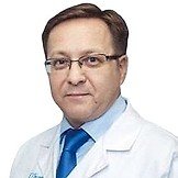 Врач Закиев Роберт Рафилевич
