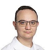 Врач Жаруллов Данир Амирович