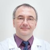 Врач Зулкарнеев Руслан Ренатович